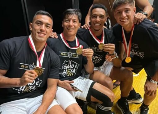 Alan Franco es campeón del Mineirao con Atlético Mineiro.