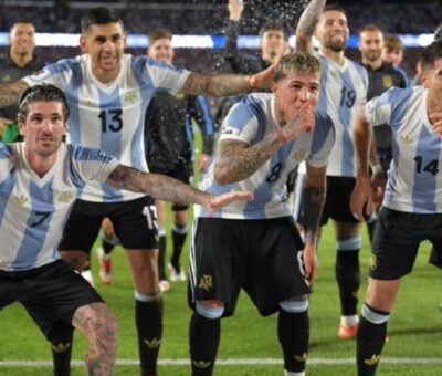 Argentina ya clasificada al Mundial 2026, goleó en el estadio Monumental 4x1 a Brasil.