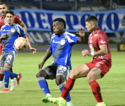 Emelec rescató un valioso punto del estadio Olímpico de Riobamba, al empatar 1x1 ante Muchuc Runa, por la fecha 6 de la LigaPro.