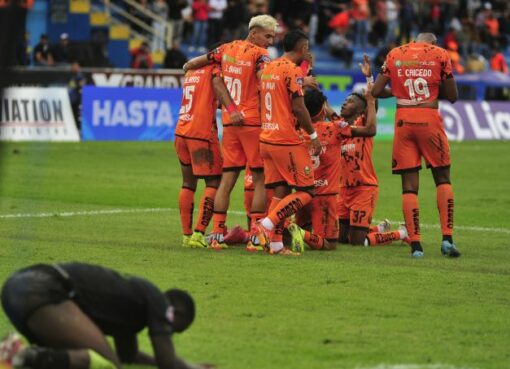 Libertad goleó a Orense en el estadio Reina del Cisne por LigaPro.