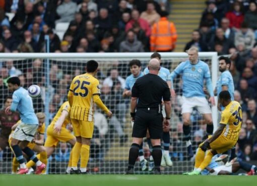 Pervis Estupiñán marcó un golazo en el empate del Brighton por Premier League.