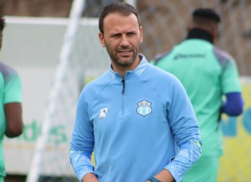 Alexander Pallarés dejó de ser el director técnico del Macará de la ciudad de Ambato, tras obtener malos resultados en la LigaPro