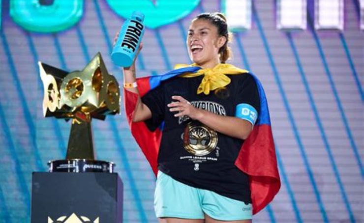 Antonela Romoleroux ha captado la atención mundial tras anotar un gol extraordinario en la Queens League Oysho.