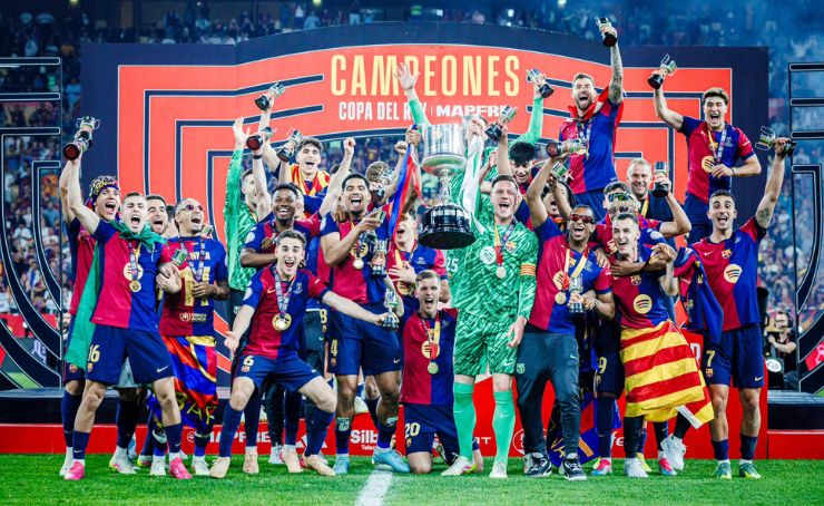 Barcelona derrotó al Real Madrid y ganó la Copa del Rey. Un gol agónico en la prórroga selló una final llena de emoción en La Cartuja.