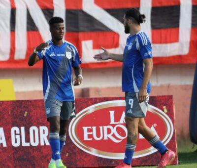Emelec demostró tener garra y corazón la tarde de este sábado, al vencer 0x1 a Deportivo Cuenca en el estadio Alejandro Serrano Aguilar