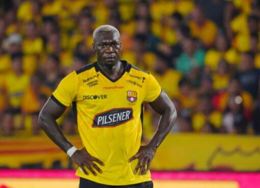 ​Felipe Caicedo, delantero ecuatoriano de 35 años, ha superado una molestia muscular que lo había mantenido fuera de las canchas recientemente.