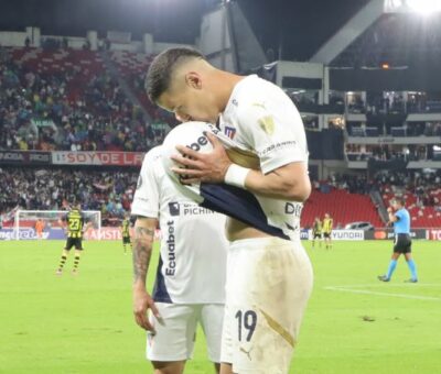 Liga de Quito con un buen segundo tiempo, venció 2x0 a Deportivo Táchira en el estadio Rodrigo Paz Delgado, por la fecha 2.