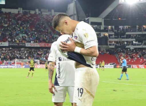 Liga de Quito con un buen segundo tiempo, venció 2x0 a Deportivo Táchira en el estadio Rodrigo Paz Delgado, por la fecha 2.