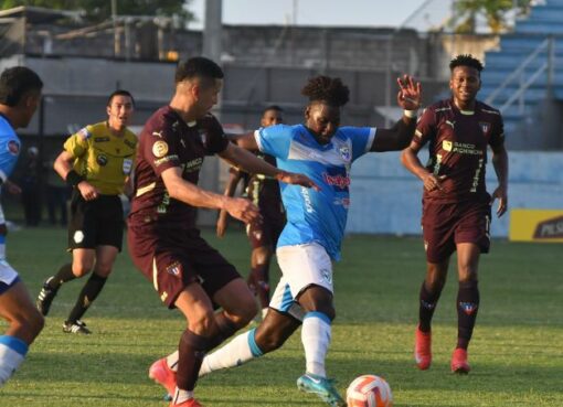 Liga de Quito no pudo en su visita al Jocay de Manta, al empatar 1x1 ante el local, por la fecha 10 de la LigaPro Ecuabet 2025.