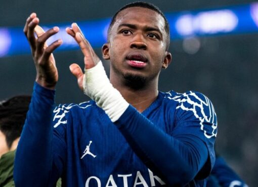 PSG de Willian Pacho que fue titular, venció por la mínima diferencia al Arsenal, por la semifinal de ida de la Champions League.