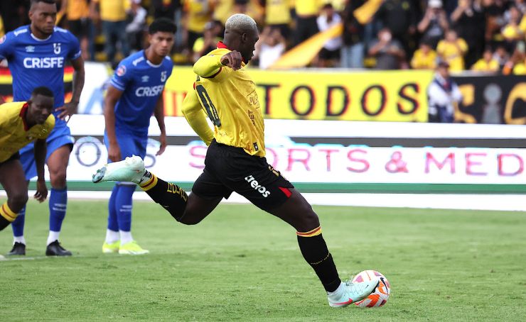 Barcelona SC rescató un punto del estadio Olímpico Atahualpa, al empatar 2x2 ante Universidad Católica, por la fecha 12 de la LigaPro.