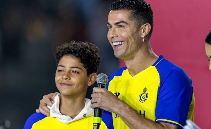 Cristiano Jr., hijo del mítico delantero portugués Cristiano Ronaldo, ha sido convocado a la selección de Portugal de la categoría sub-15.
