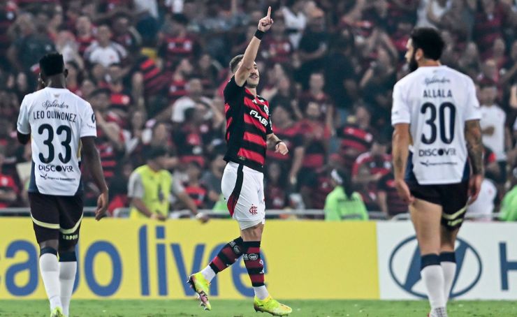 Liga de Quito no pudo y cayó en el Maracaná 2x0 ante Flamengo, por la fecha 5 del Grupo C de la Copa Libertadores 2025.