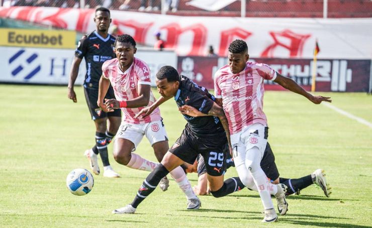 LigaPro reprogramó el partido entre Liga de Quito y Técnico Universitario por la final de la UEFA Champions League.