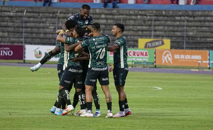 Orense sorprendió al golear a Mushuc Runa 2x5 en el estadio Olímpico de Riobamba, por la fecha 13 de la LigaPro Ecuabet 2025.