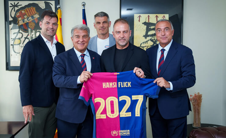 Hansi Flick renueva con el Barça hasta el 2027