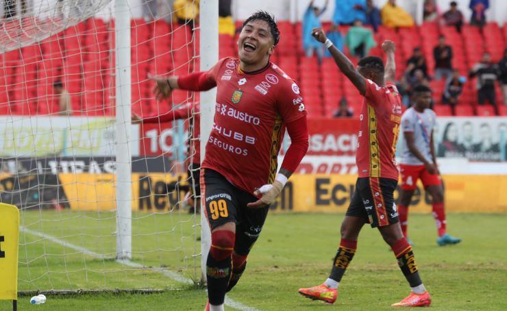 Deportivo Cuenca goleó a El Nacional en el estadio Alejandro Serrano Aguilar, por la fecha 16 de la LigaPro Ecuabet 2025.