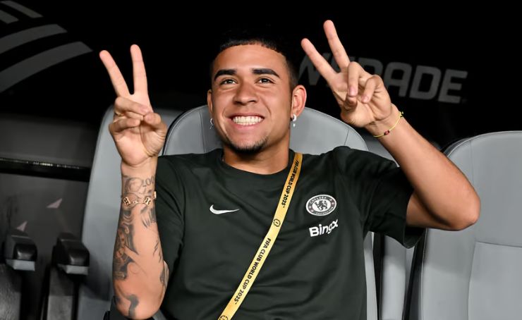 Kendry Páez, volante ecuatoriano, se une al Strasbourg de Francia, procedente del Chelsea de Inglaterra, donde no tuvo minutos.