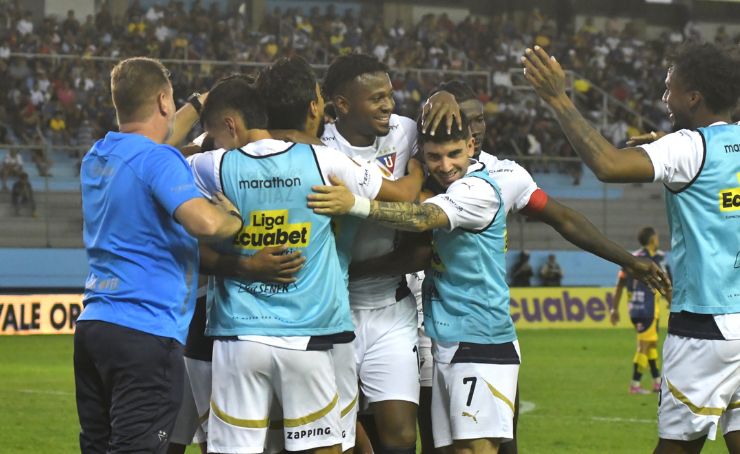 Liga de Quito goleó en el estadio Jocay de la ciudad de Manta ante Delfín por la fecha 19 de la Liga Ecuabet 2025.