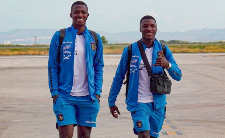 Moisés Caicedo y Willian Pacho serán homenajeados por la Asamblea Nacional, debido por sus méritos deportivos conseguidos.