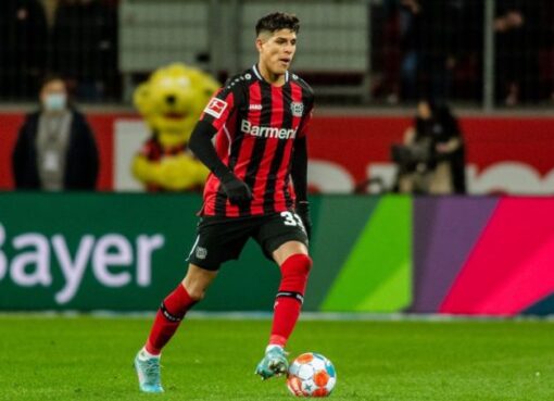 Bayer Leverkusen ha cerrado la puerta a cualquier oferta por Piero Hincapié