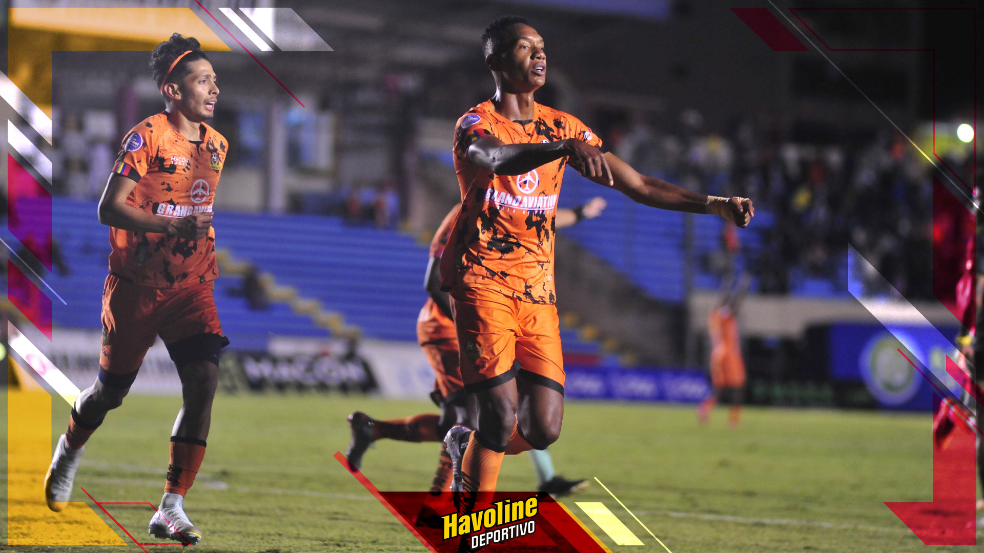 Eber Caicedo anotó un hat-trick para el triunfo de Libertad ante Aucas en un partidazo disputado en Loja