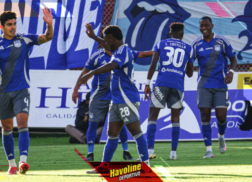 Jaime Ayoví le dio el triunfo a Emelec sobre Técnico Universitario en el Bellavista de Ambato