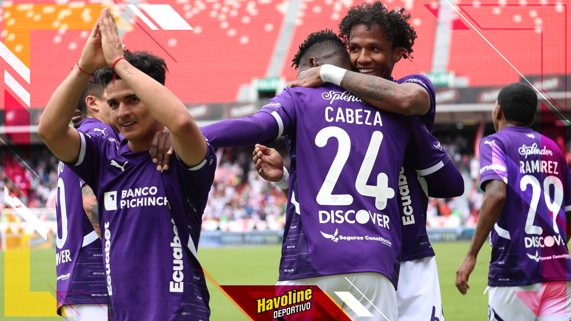 Alejandro Cabeza celebraba su gol Alexander Alvarado pedía disculpas a la hinchada por su penal fallado