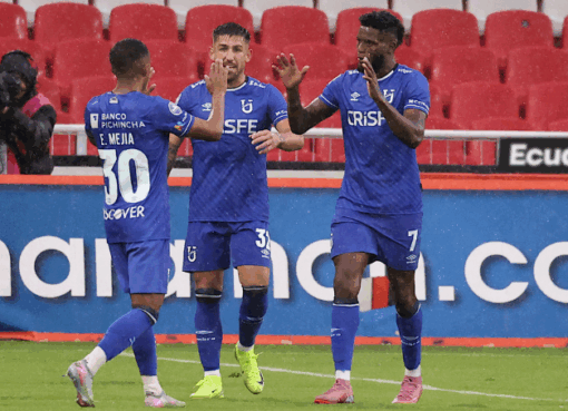 Liga de Quito no pudo ante Universidad Católica en el Rodrigo Paz Delgado