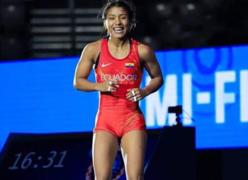 Lucía Yépez ganó la medalla de plata en el Campeonato Mundial de Lucha en Croacia
