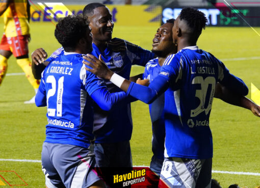 Liga Ecuabet: Estos son los partidos de la fecha 29 que se verán por señal abierta Jugadores de Emelec festejando uno de los goles ante Sociedad Deportiva Aucas