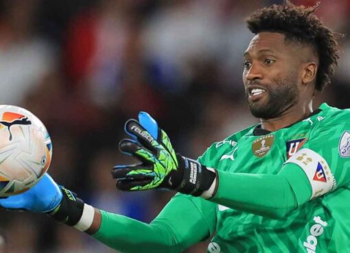 Alexander Domínguez jugará su primer partido de la Copa Libertadores 2025