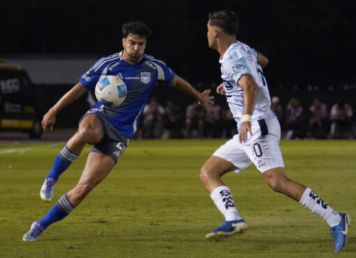 Alexander González da un paso al frente y se queda en Emelec