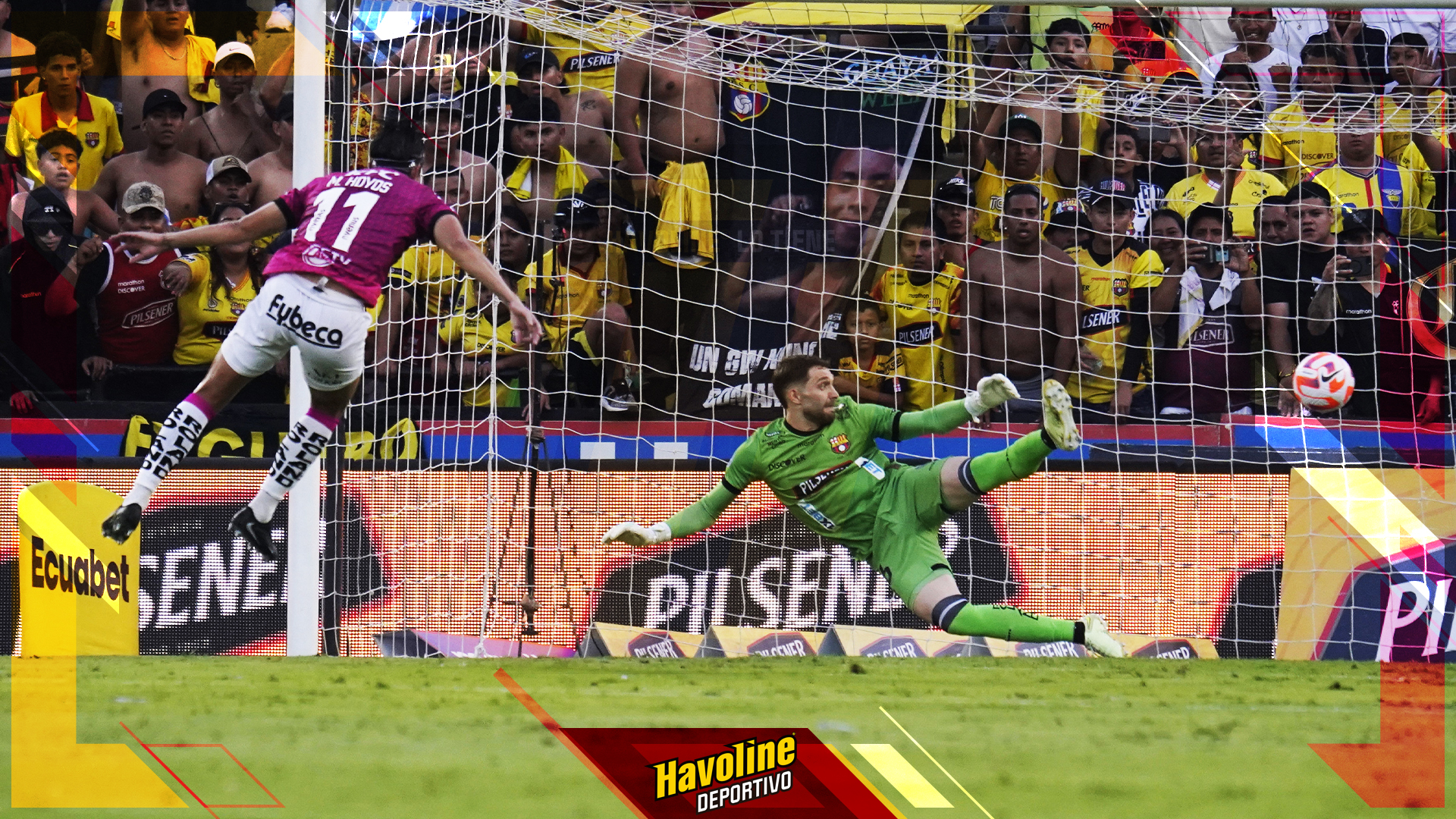 Michael Hoyos abrió el marcador desde el punto penal