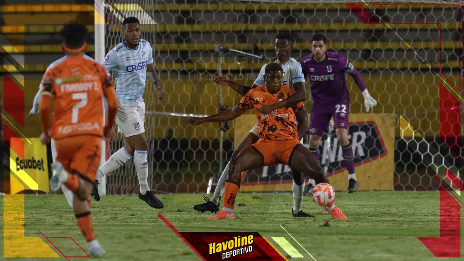 Universidad Católica no pudo ante Libertad y dividieron honores en el Olímpico Atahualpa.